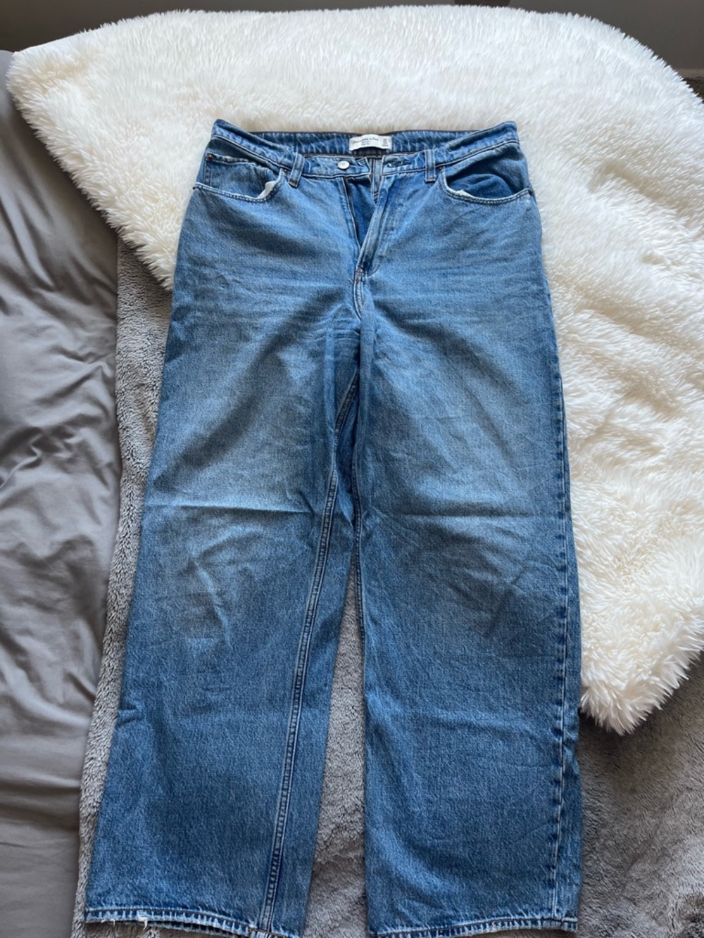 Abercrombie The Loose High Rise Blue Women's Jeans